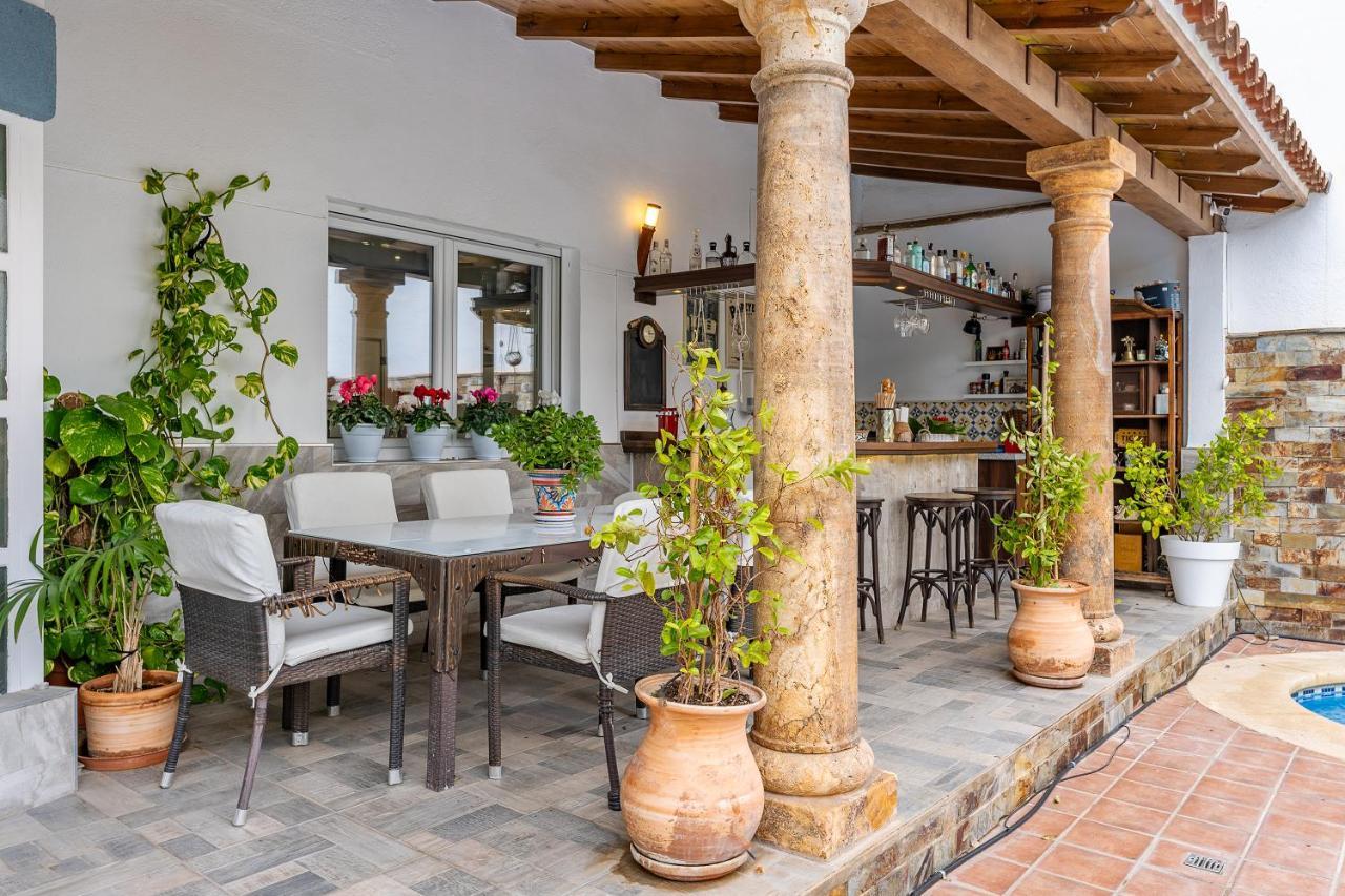 הוילה Illora Casa De Amigos La Latina Con Piscina, Chimenea Y Barbacoa מראה חיצוני תמונה