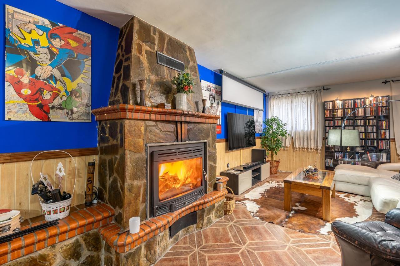 הוילה Illora Casa De Amigos La Latina Con Piscina, Chimenea Y Barbacoa מראה חיצוני תמונה
